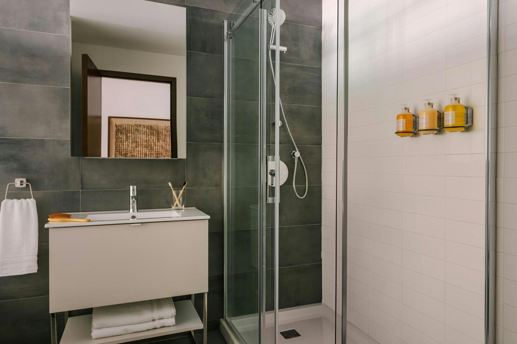 Sonder By Marriott Bonvoy Lambert Old 3*